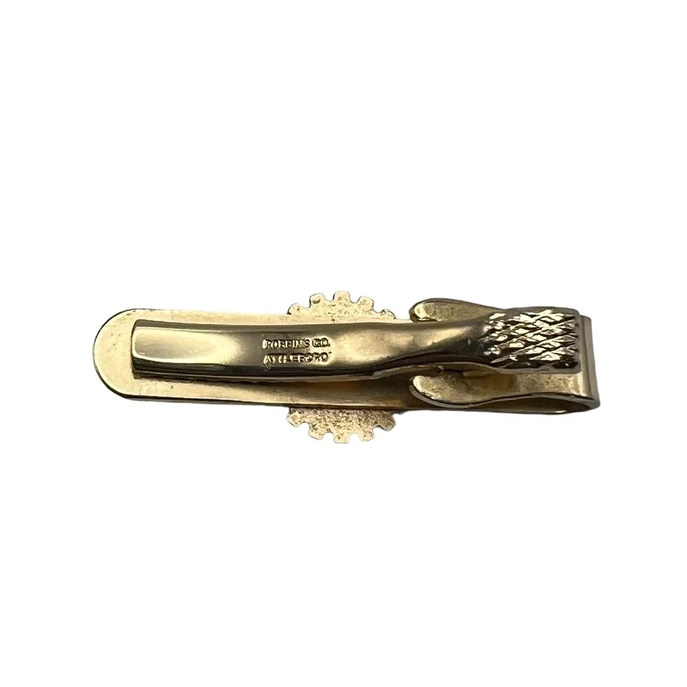 Vintage Tie Bar Clip CP Logo 10 Years Gold Tone Enamel Made in‎ the USA